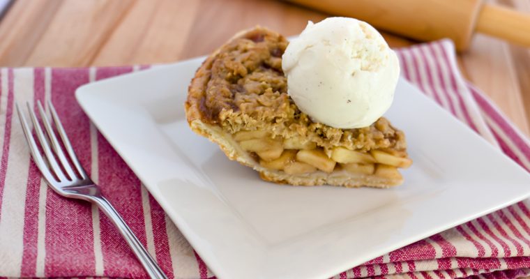 Apple Pie With Crumble Topping