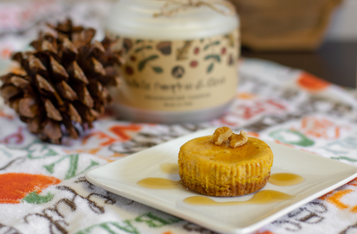 Mini Pumpkin Pie Cheesecakes