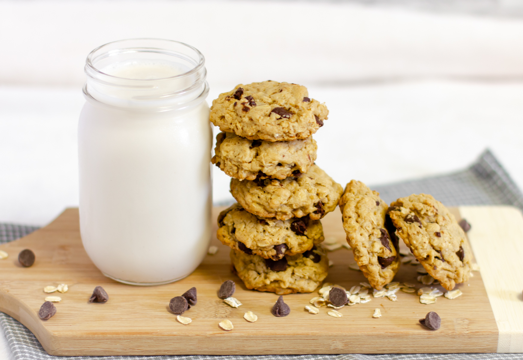 Oatmeal Chocolate Chip Cookies