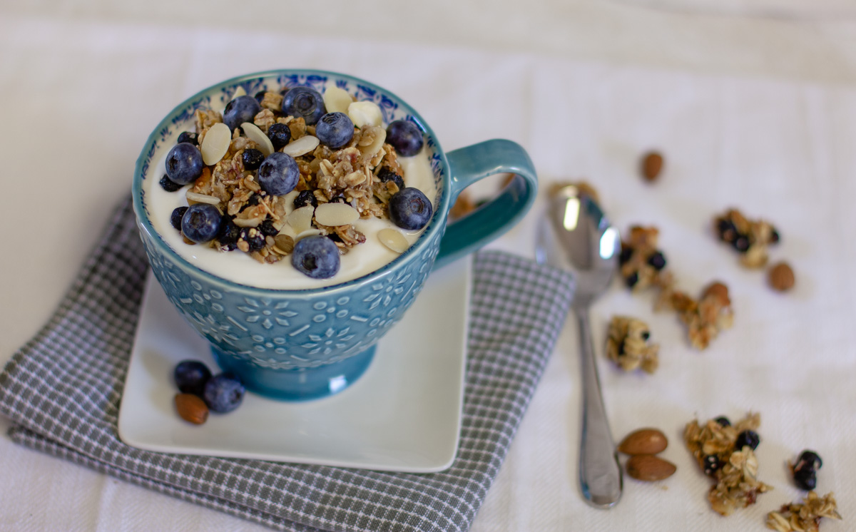 Easy Homemade Granola