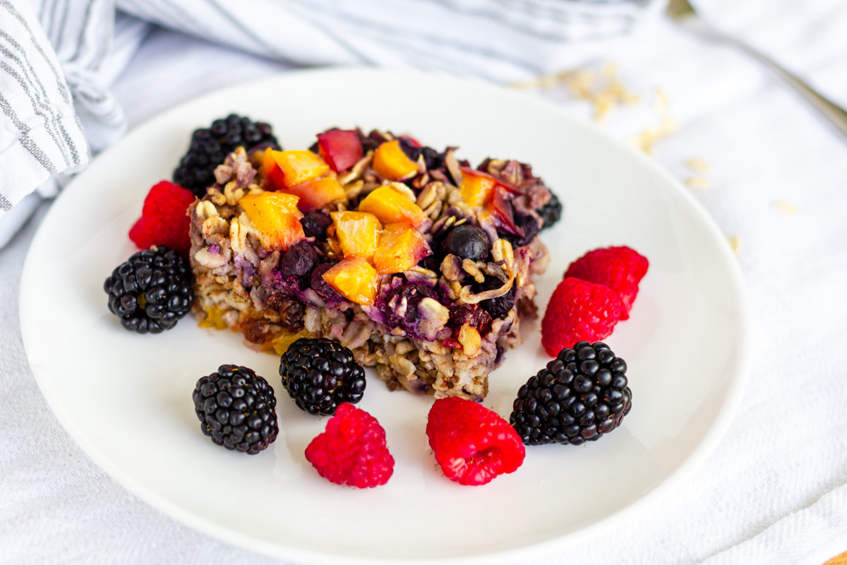 Peach and Berry Baked Oatmeal