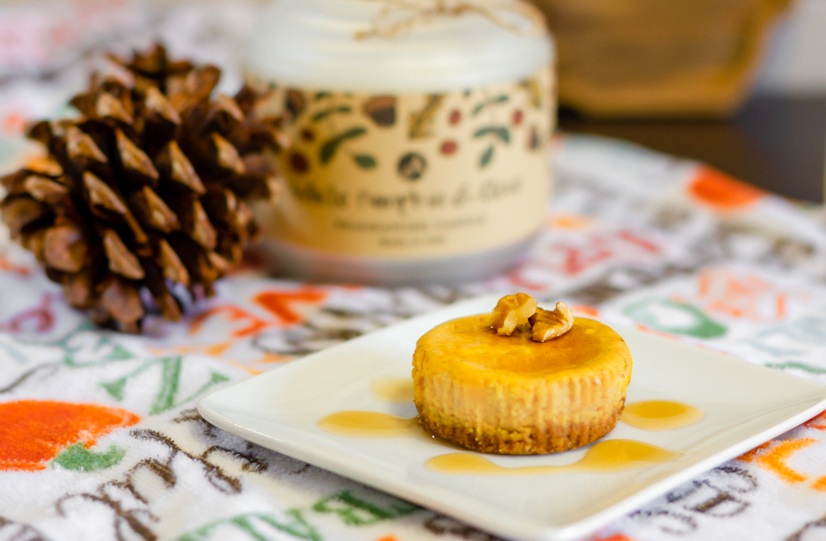Mini Pumpkin Pie Cheesecakes